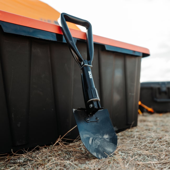 Best entrenching tool discount