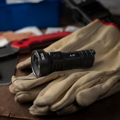 *NEW* A-37 Flashlight - 1320 Lumens