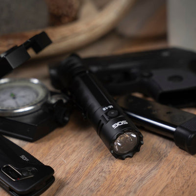 *NEW* M-18 Flashlight - 1900 Lumens