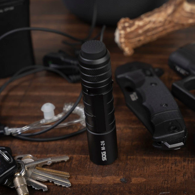 *NEW* M-26 Flashlight - 1300 Lumens
